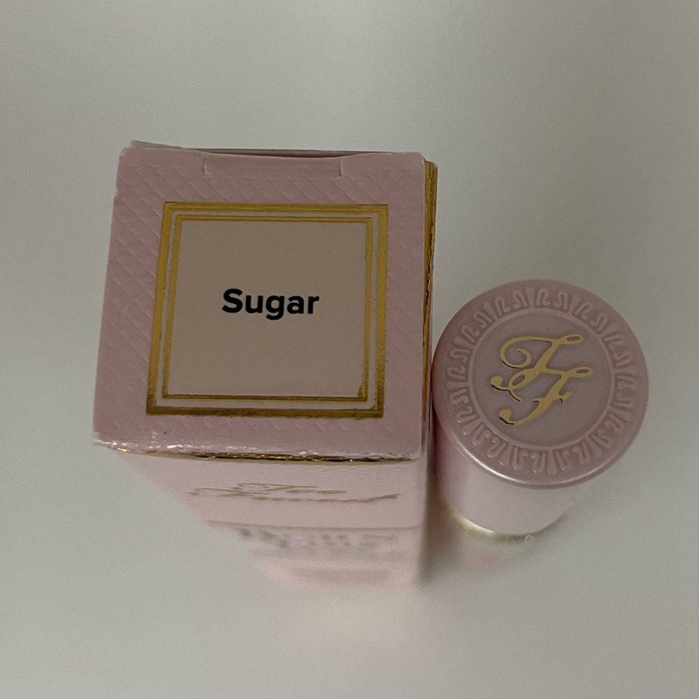 *New* Too Faced Born This Way Ethereal Light Illuminating Concealer (Sugar)